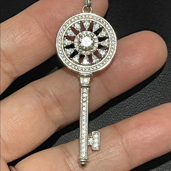 NWT Solid Silver 925 Key Pendant Moissanite and CZ Necklace 17” - Picture 4 of 10